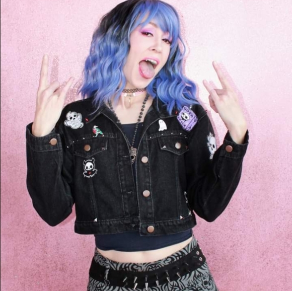 SOLD!! Hellraiser! gothic death themed embellished vintage jacket w/skelanimals! - Picture 7 of 16